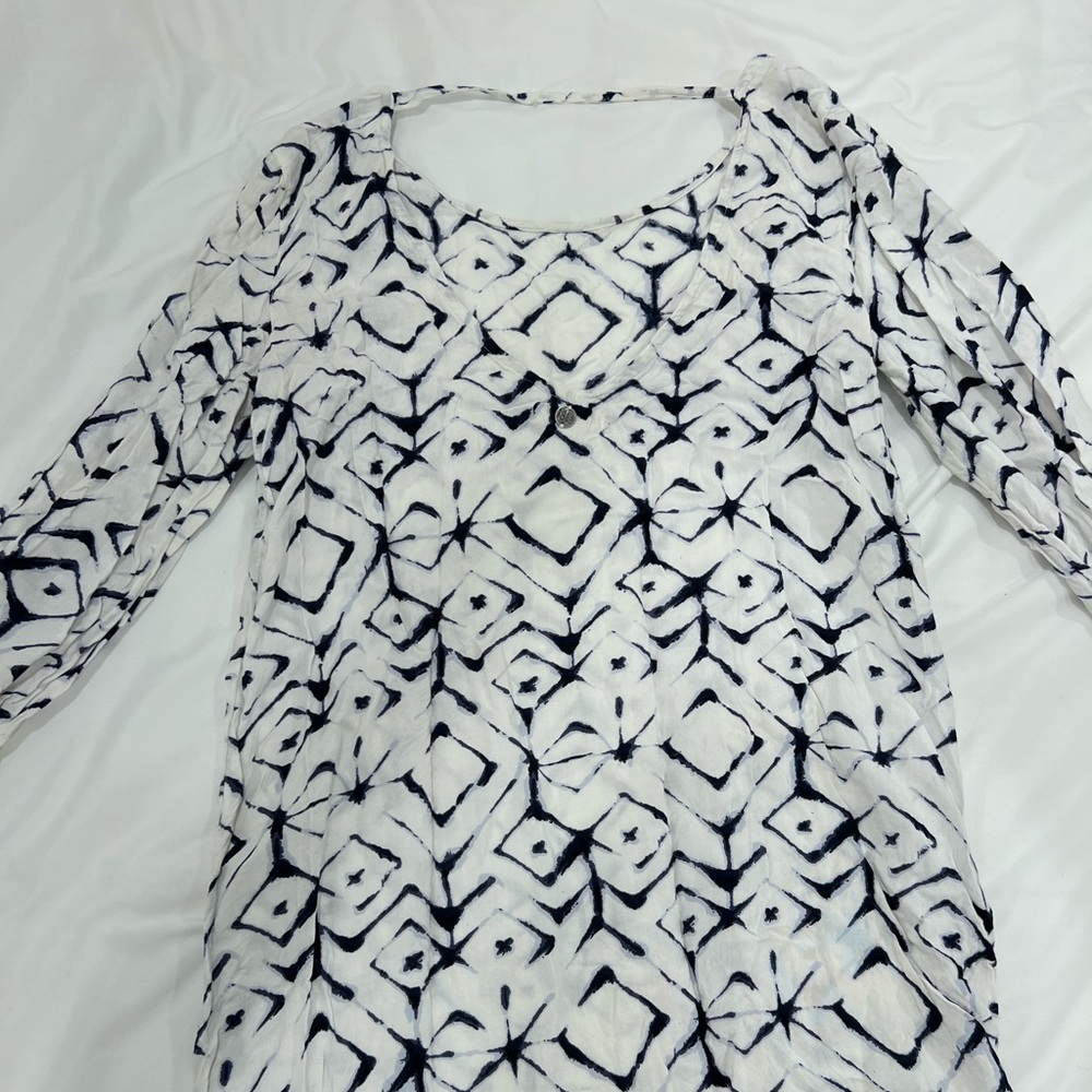 Billabong cover up